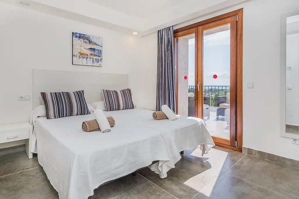 Villa Salou Alcudia   Alcudia (Mallorca)